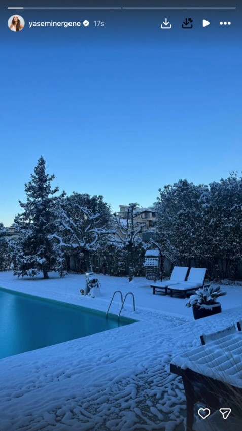 Yasemin Ergene yeni evini paylaştı!